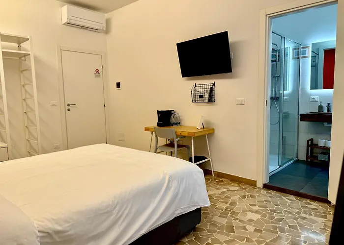 Cactus 3* ボローニャ